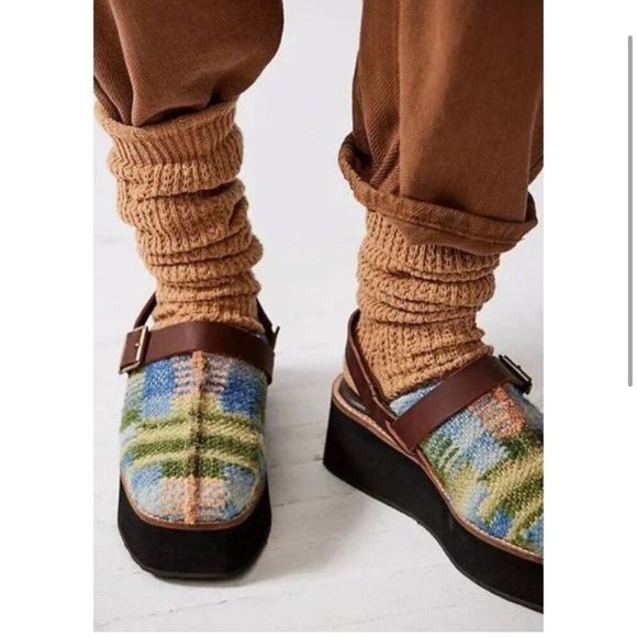 New ‼️ FREE PEOPLE Astrid Platform Mules. Size 8 - Picture 2 of 11